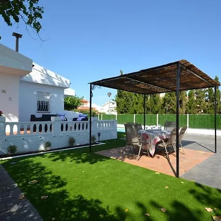 Vakantiehuis Casa Ludi With Privat Pool Riumar